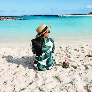 Meet your Posher, Lia